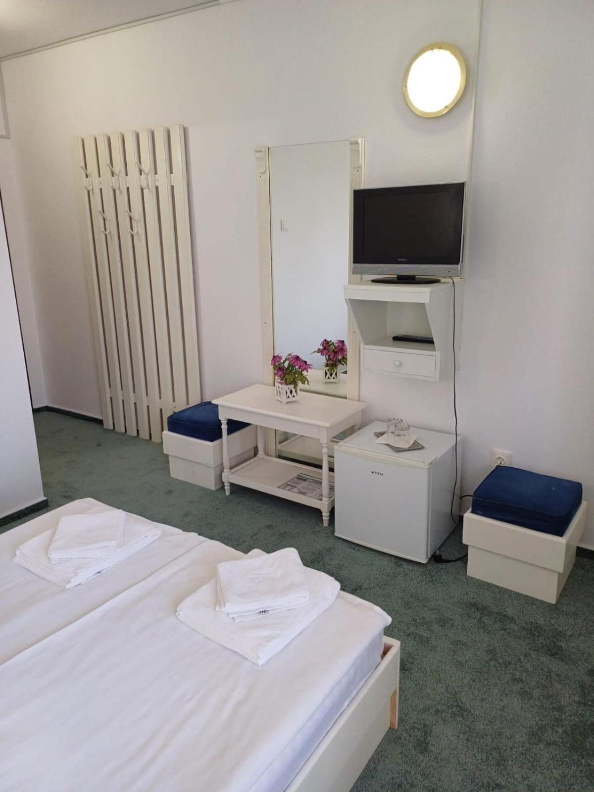 Hotel Hefaistos - Sovata Ngoại thất bức ảnh