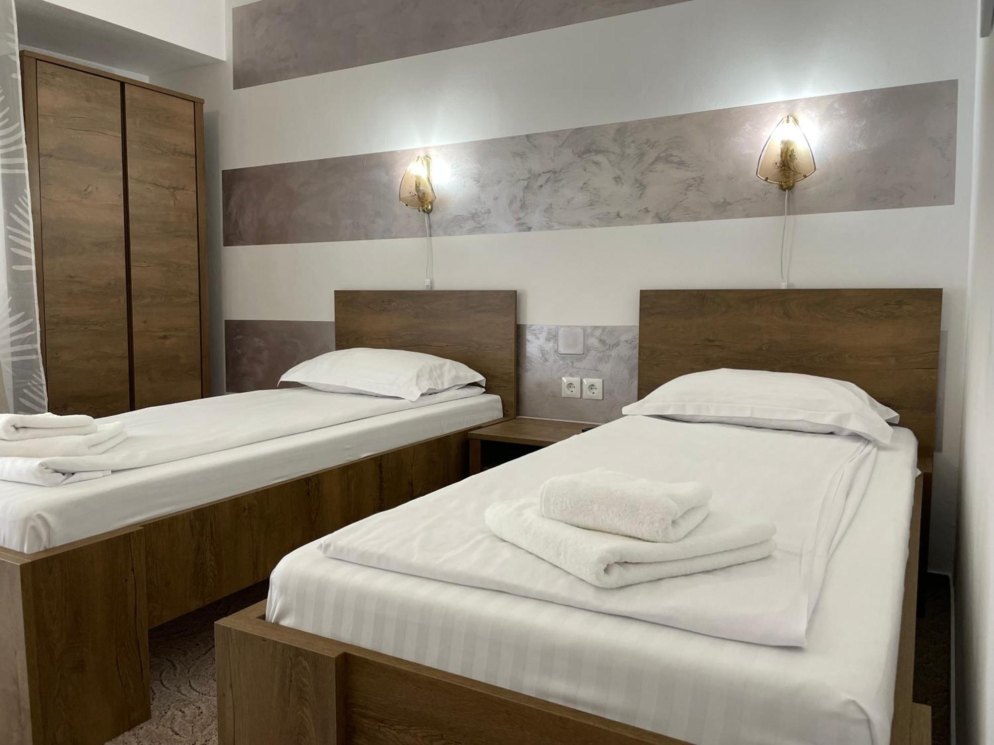 Hotel Hefaistos - Sovata Ngoại thất bức ảnh