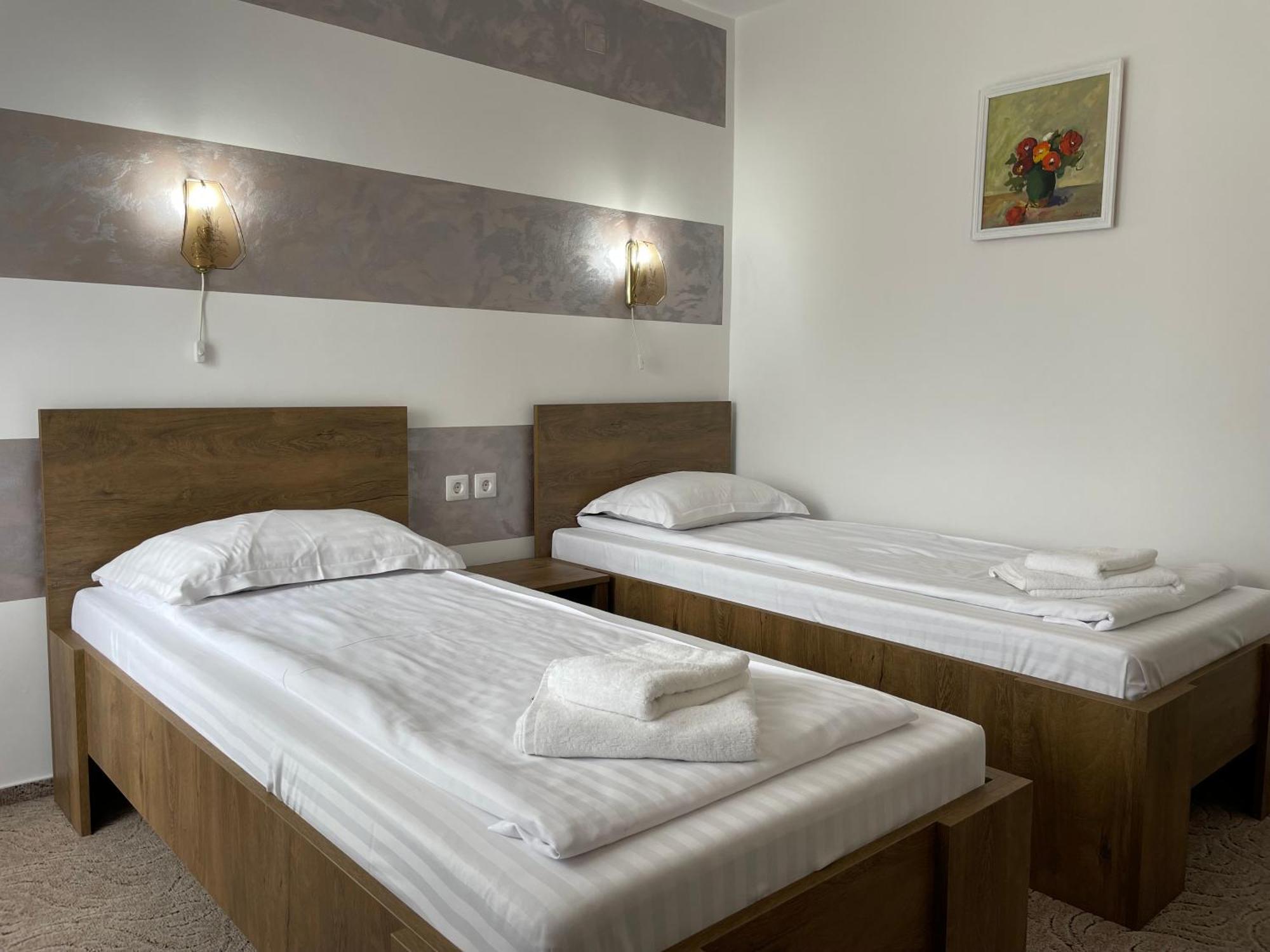 Hotel Hefaistos - Sovata Ngoại thất bức ảnh