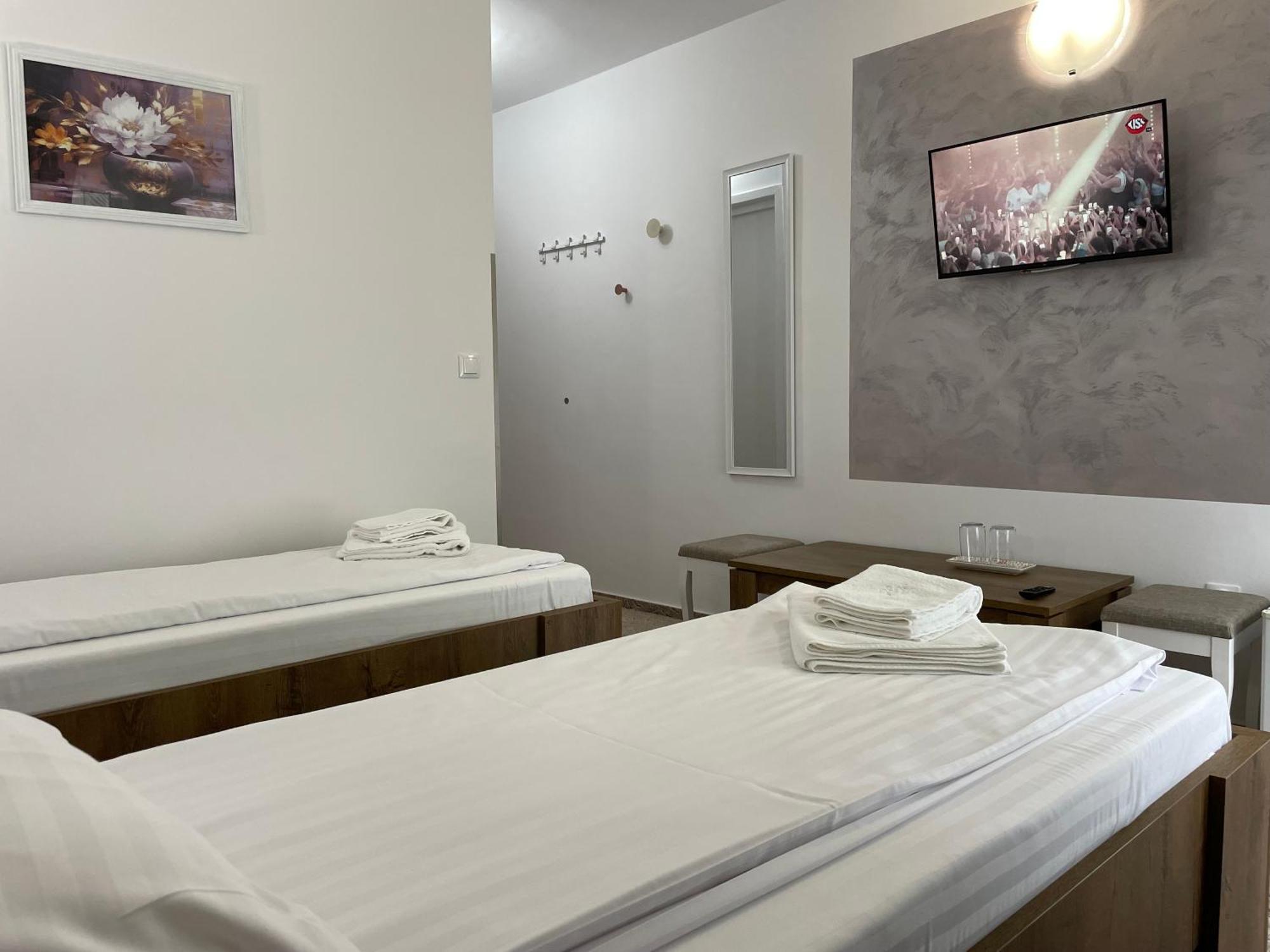 Hotel Hefaistos - Sovata Ngoại thất bức ảnh