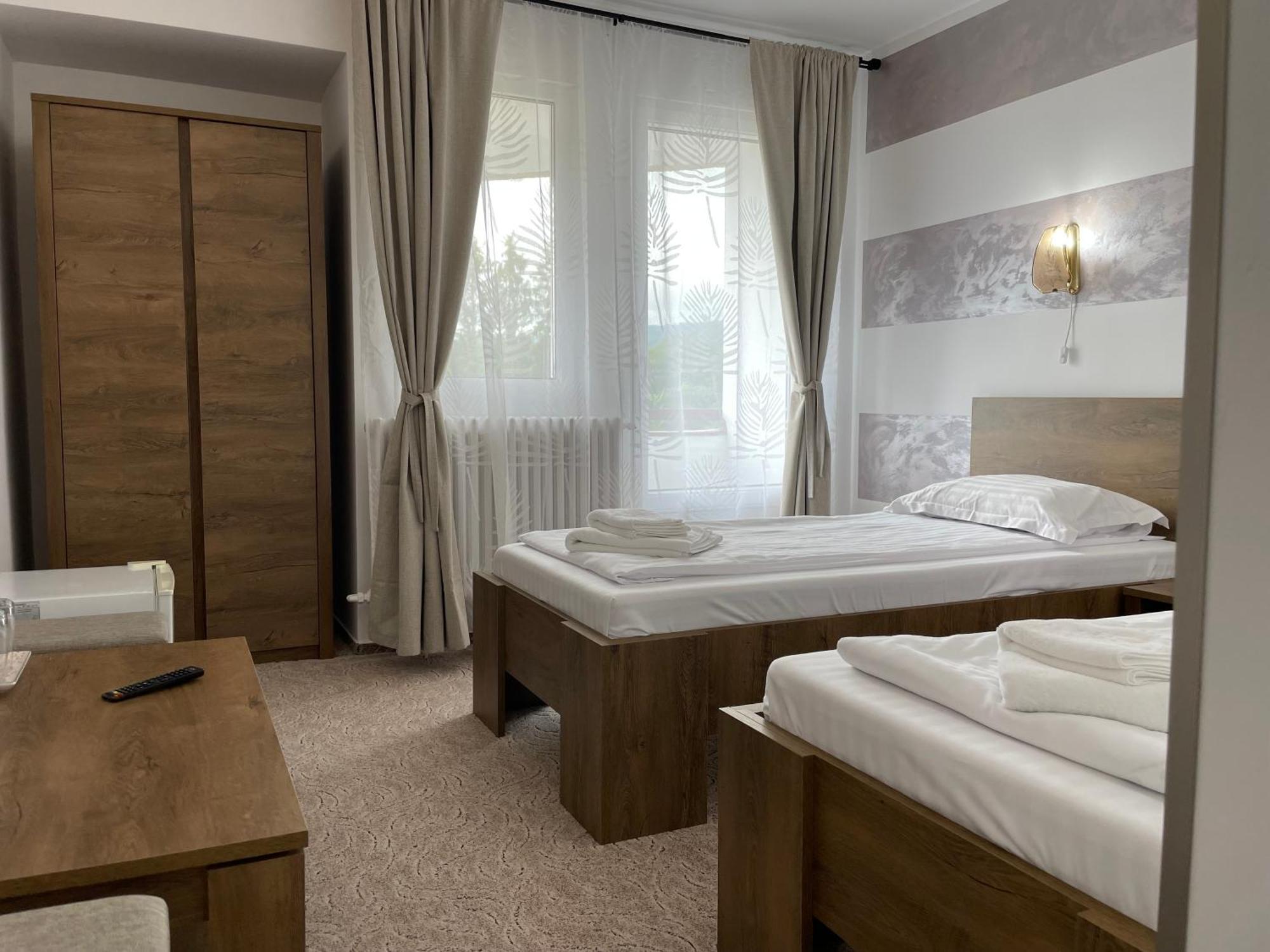 Hotel Hefaistos - Sovata Ngoại thất bức ảnh