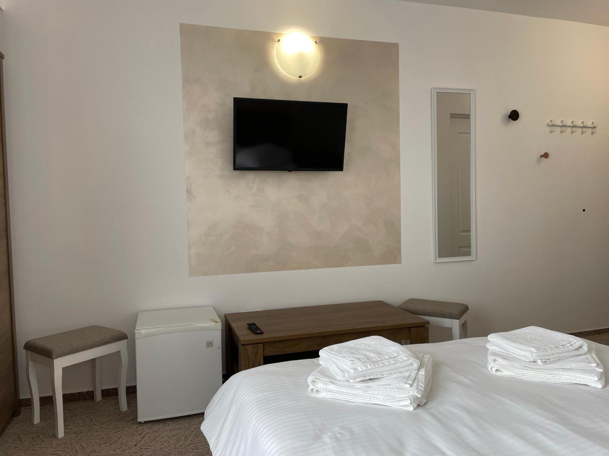 Hotel Hefaistos - Sovata Ngoại thất bức ảnh