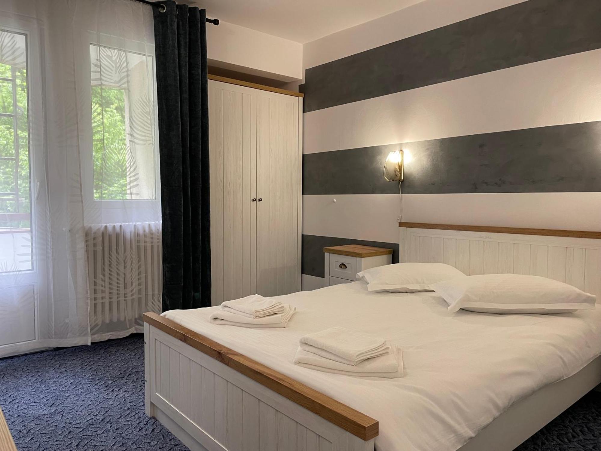 Hotel Hefaistos - Sovata Ngoại thất bức ảnh